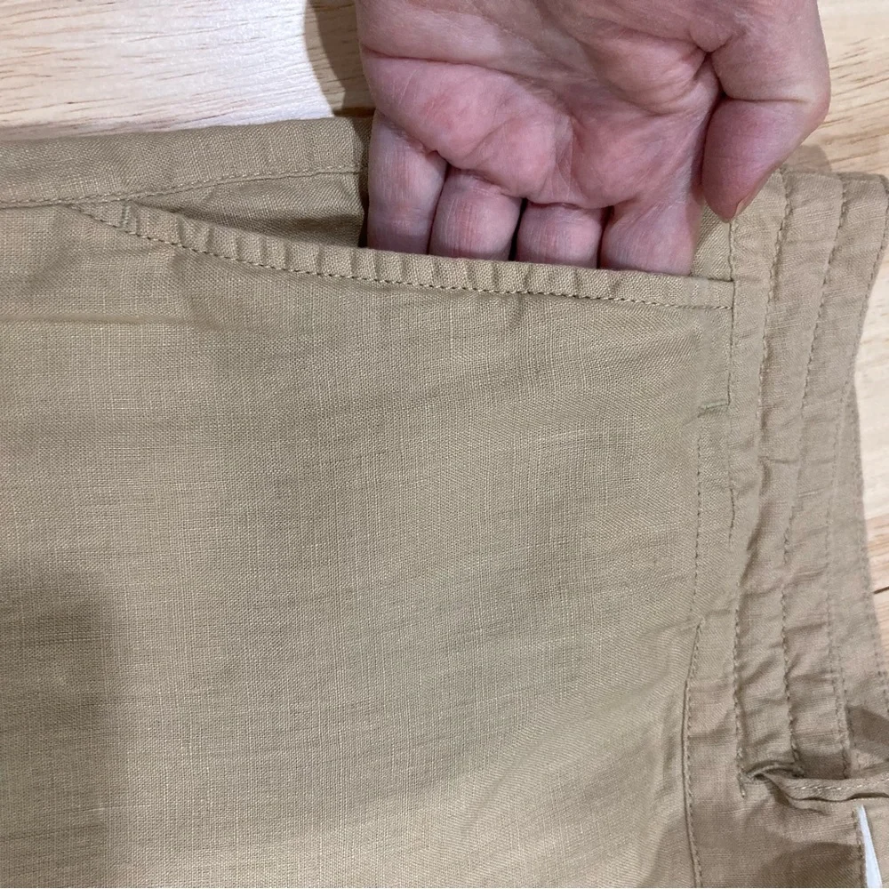 Banana Republic Women’s Khaki Linen Pants Size 6